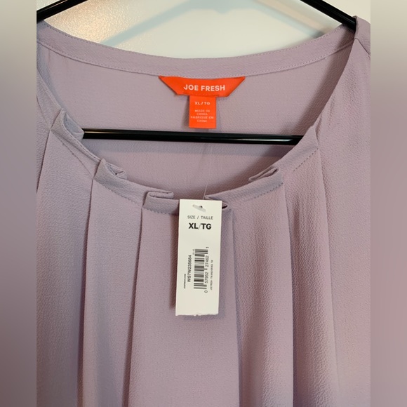 Lavender purple sleeveless blouse size XL - Picture 3 of 4